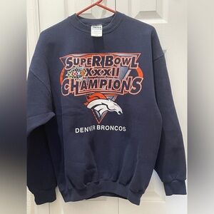 Denver Broncos Super Bowl Champions Navy Sweatshirt
GUC